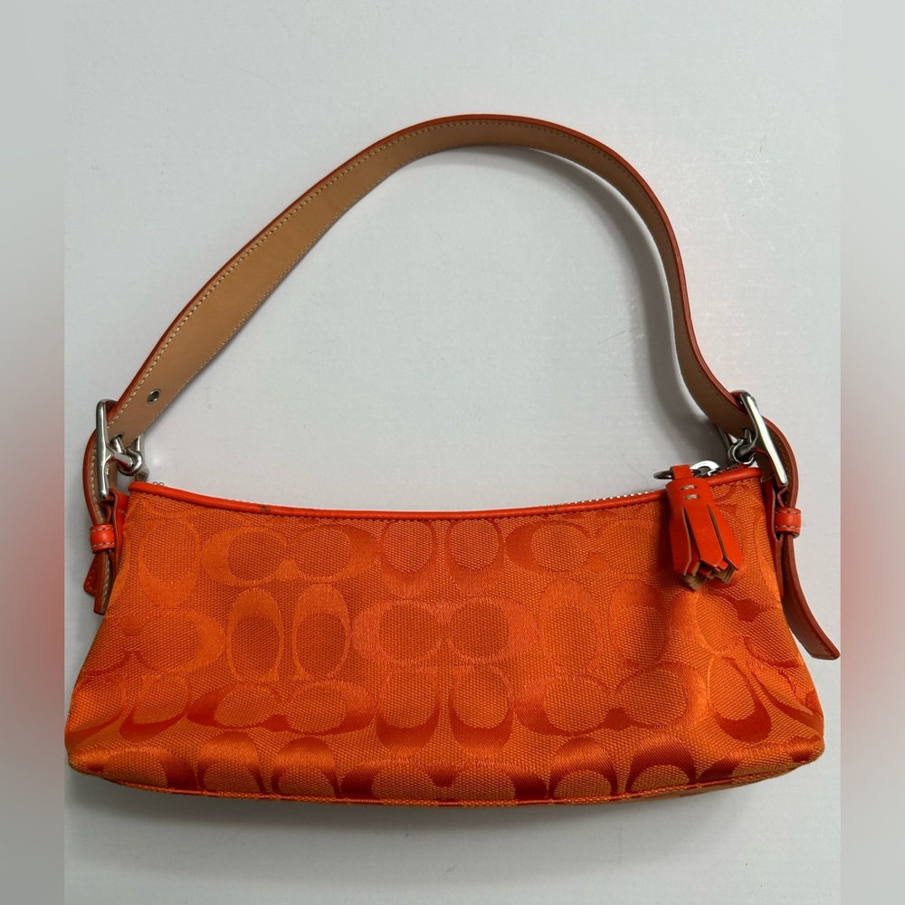 Vintage Coach Orange Demi Y2K Baguette - 6371